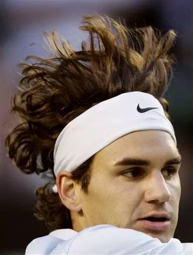 费德勒球衣演变,费德勒发型