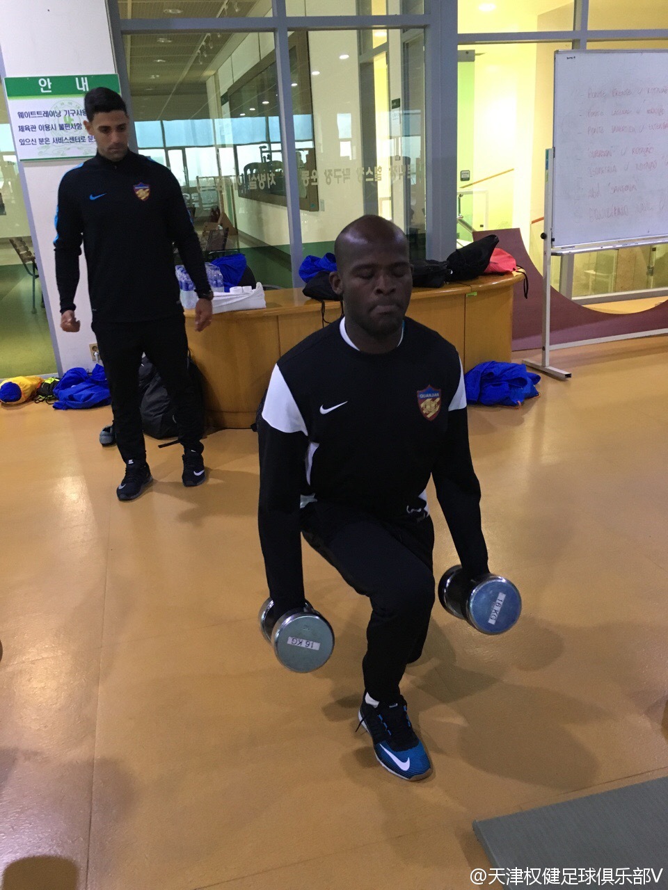 香港新闻报道足球,港澳台新闻频道