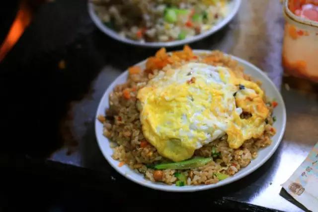 人均10块吃喝玩乐,人均10块钱的食物