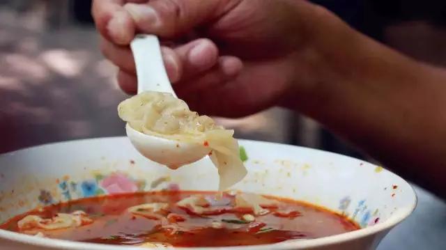 人均10块吃喝玩乐,人均10块钱的食物