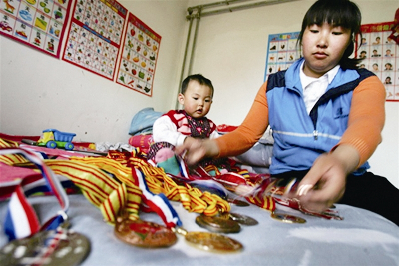 鏇剧粡鑾峰緱涓栫晫鍐犲啗,鏇剧粡涓栫晫鍐犲啗