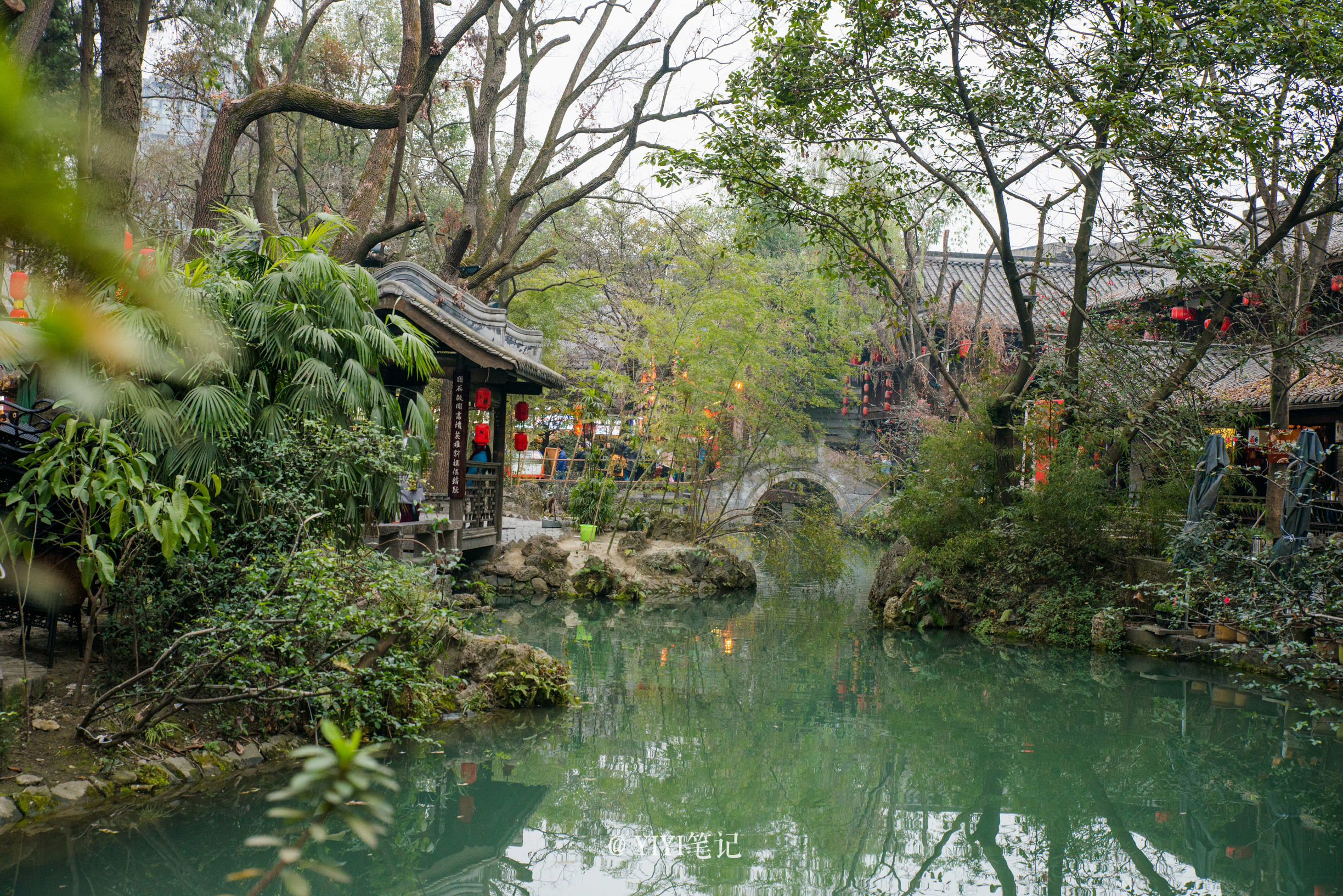 雾霾下成都,雾霾下的成都