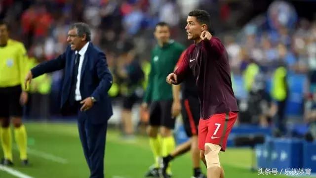 c罗获世界足球先生是3次还是5次,c罗几次被评为世界足球先生