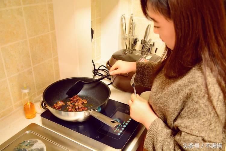 megcook智能灶不粘锅测试,megcook智能炒菜机多少钱