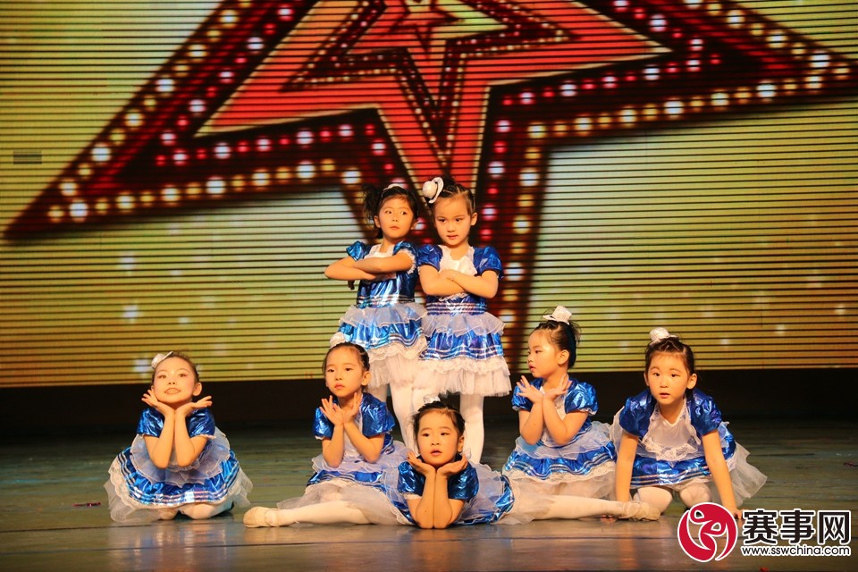 赛事网春晚录制圆满结束，正月初一至初三请锁定福建教育电视台