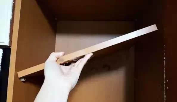 橡胶手套破了个洞用什么胶水补,橡胶手套破了拿什么来补