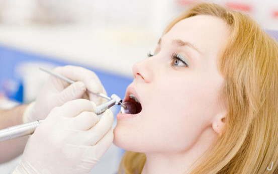 3岁孩子磨牙是什么原因,3岁儿童磨牙是缺钙吗