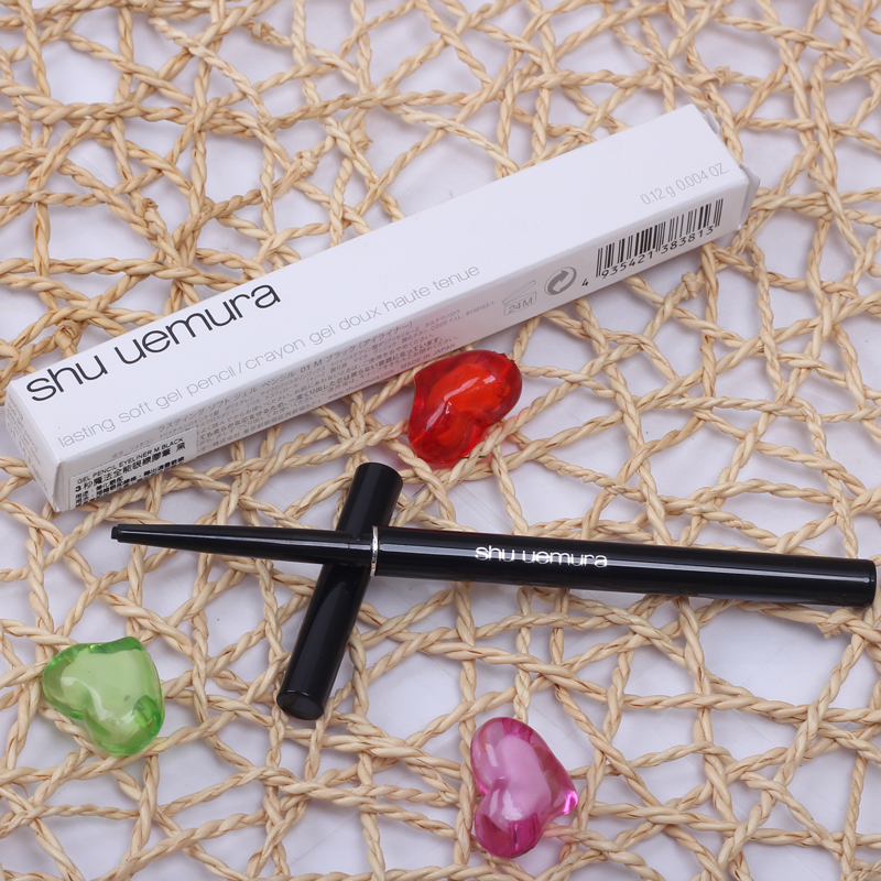 适合元旦的简单妆容,新年又日常又酷的妆容