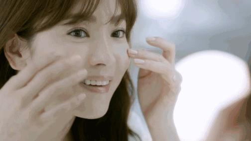 冬天敷面膜的正确方法,冬天一定要补水敷面膜