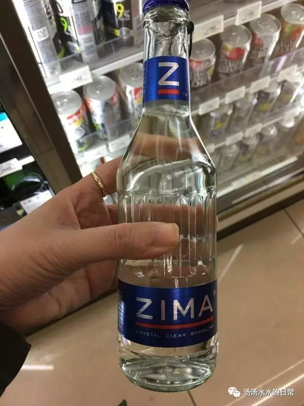 一个美国小哥走进日本7-11被深深震撼了！弄啥类