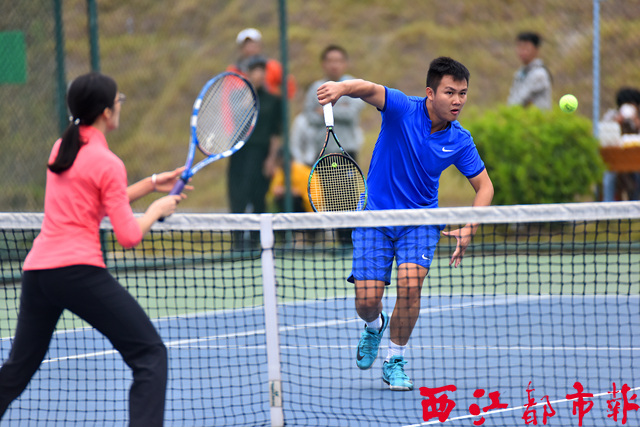 刚刚过去的一年是令人难忘的一年,刚刚过去的一年
