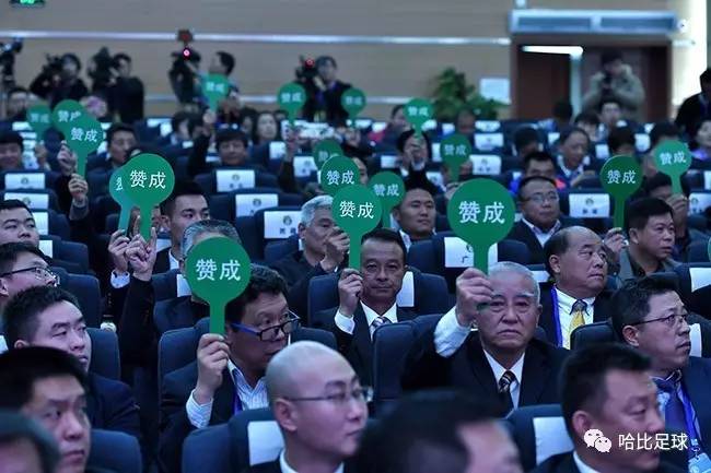 「开场哨」官宣！足协五大政策瞄准青训，中国足球未来光明；足协制定青训165行动计划；日本青训教练在中国：中国足球超过日本我就值了