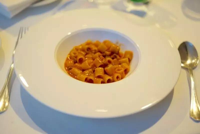 过年回家前，我准备天天慵懒性感地吃碗面