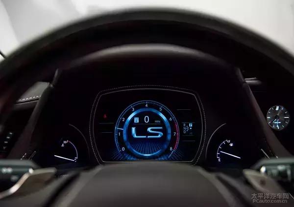 谦谦君子亦需V8！雷克萨斯LS家族历史