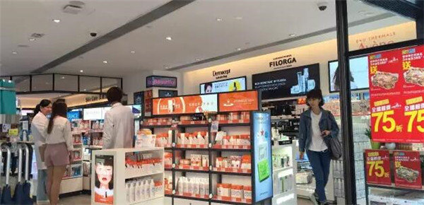 香港化妆品有没有假货,为什么香港版的化妆品要便宜