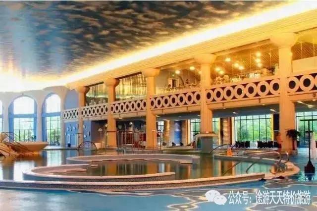 泡温泉上档次,冬天温泉真舒服