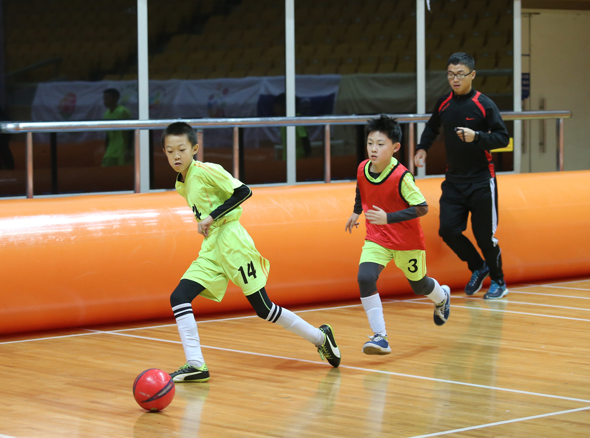 韩旭足球国安,邓乐军参加足球综艺节目