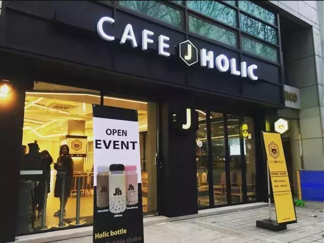 等有钱了，追到韩国欧巴们的店里来场美妙的偶遇！