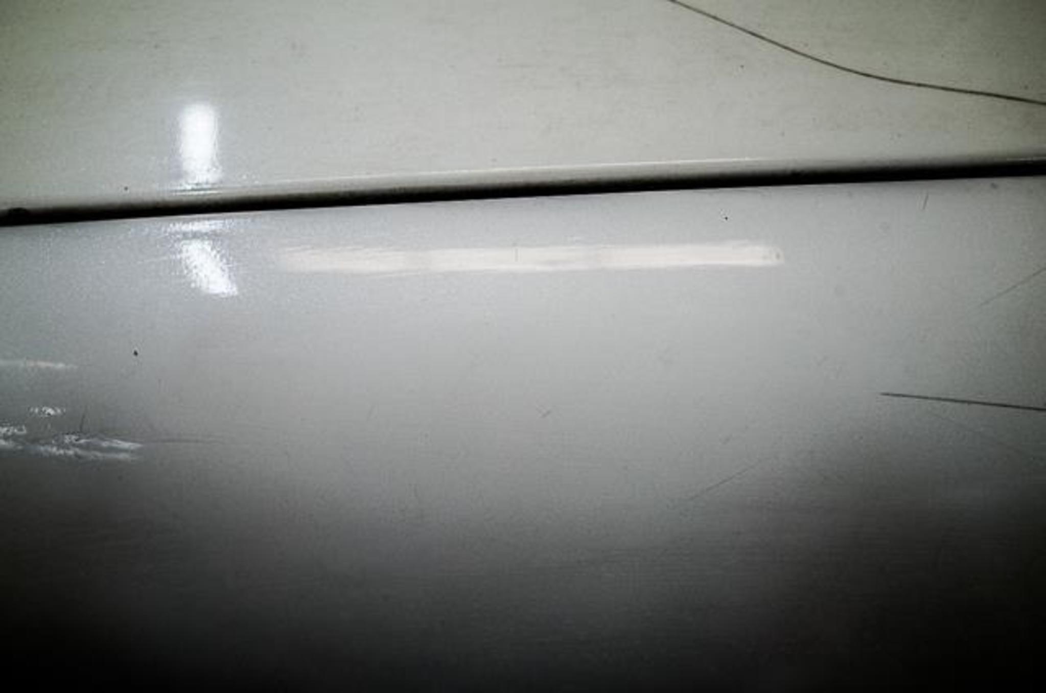 最快处理车子划痕,怎样修复车子刮痕