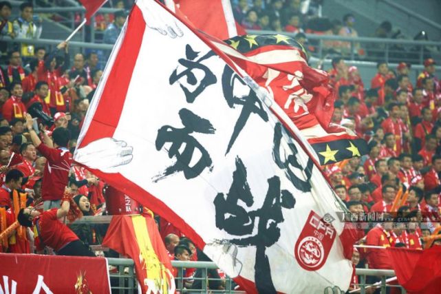 男足被骂后评论,男足被骂后男足的反击