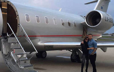 贝克汉姆年轻时和贝嫂,贝嫂和贝克汉姆分头带娃