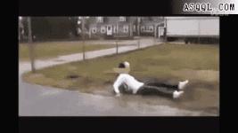 可惜足球规定了上场人数,不然中国早就赢了!