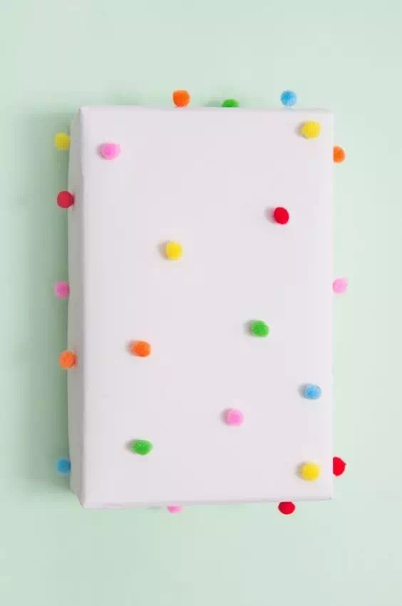 知道吗？这些小球球有很多的用途哦！而且制作超级简单！