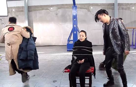 完爆胡歌霍建华、鬼怪CP，史上最辣眼睛的搞基视频