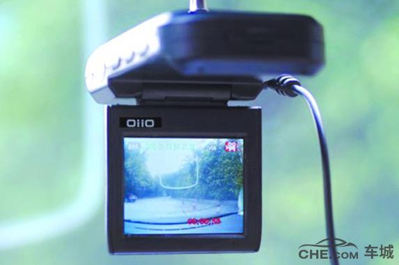360m320pro行车记录仪怎么样,行车记录仪70迈a500和a800区别