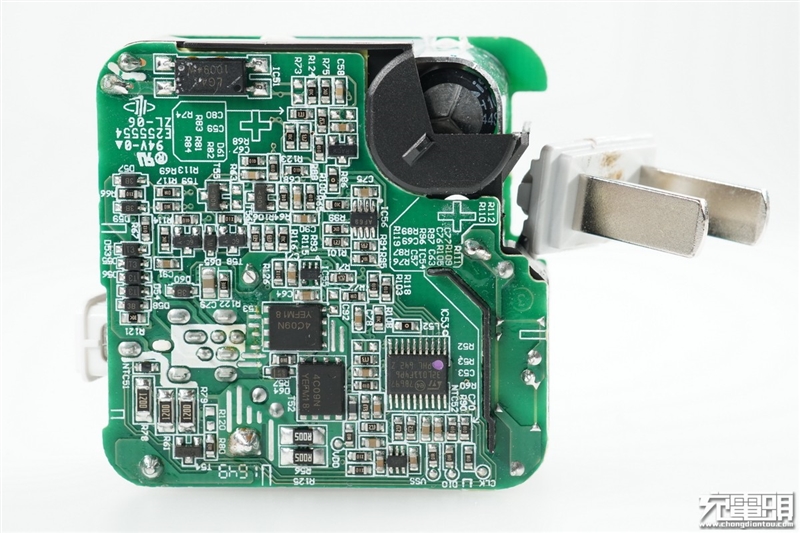 x90120w充电器拆解,9x充电头拆解视频