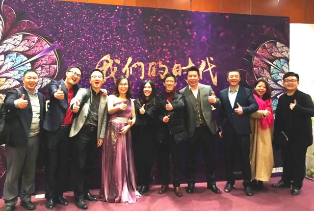 像一杯酒像一首老歌mv,像一杯酒像一首老歌视频素材