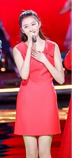 刘涛率五美和杨幂、关晓彤比美？贾乃亮穿工作服？实力教学红衣服的吓人72招式！