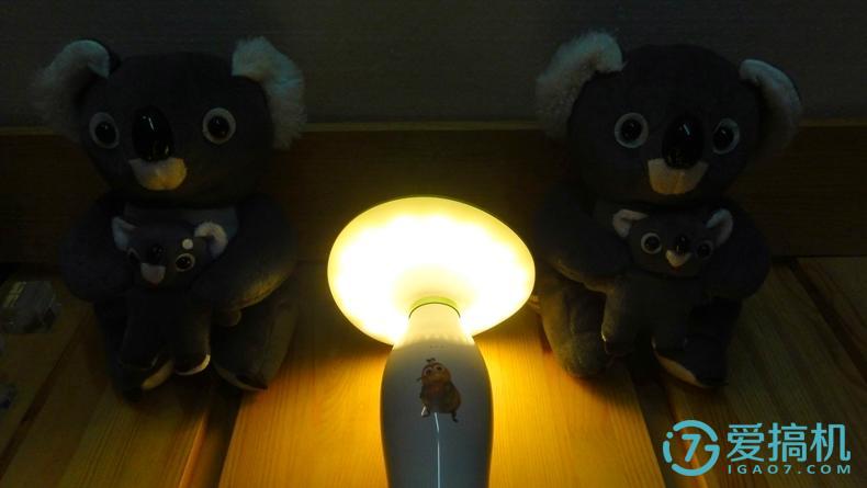 虫虫派智能语音灯：小可蚁语音操控灯，真的是非常“小可以“