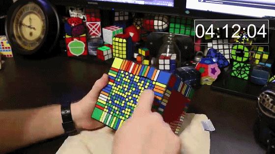 看了这些鬼畜级别的魔方，你还敢说自己会玩魔方么？