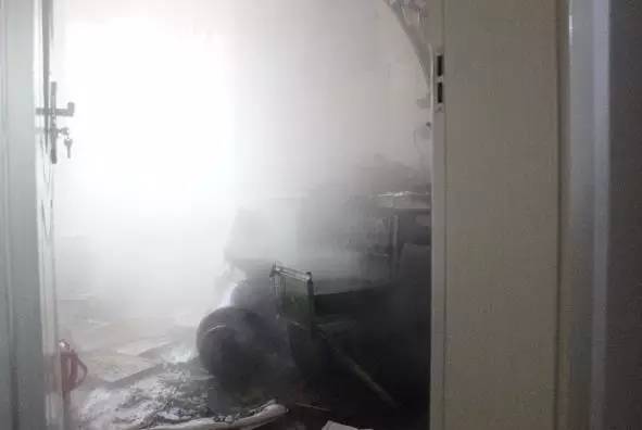 「新关注」彭阳一居民做饭时煤气罐瓶口突然冒火！差一点儿爆炸……