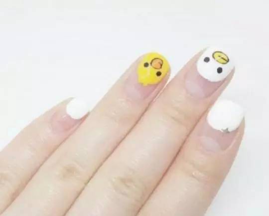 鸡年怎样变身萌萌哒“战斗鸡”？美食、小物、美甲都不可少