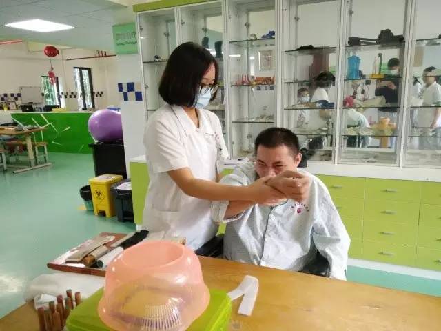 给自己一个祝福,给自己一个晴天