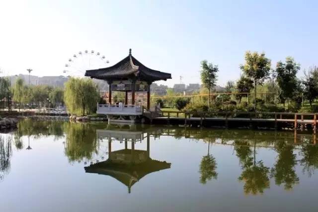 赵雷谈起成都这座城市,当赵雷的成都遇见孝感