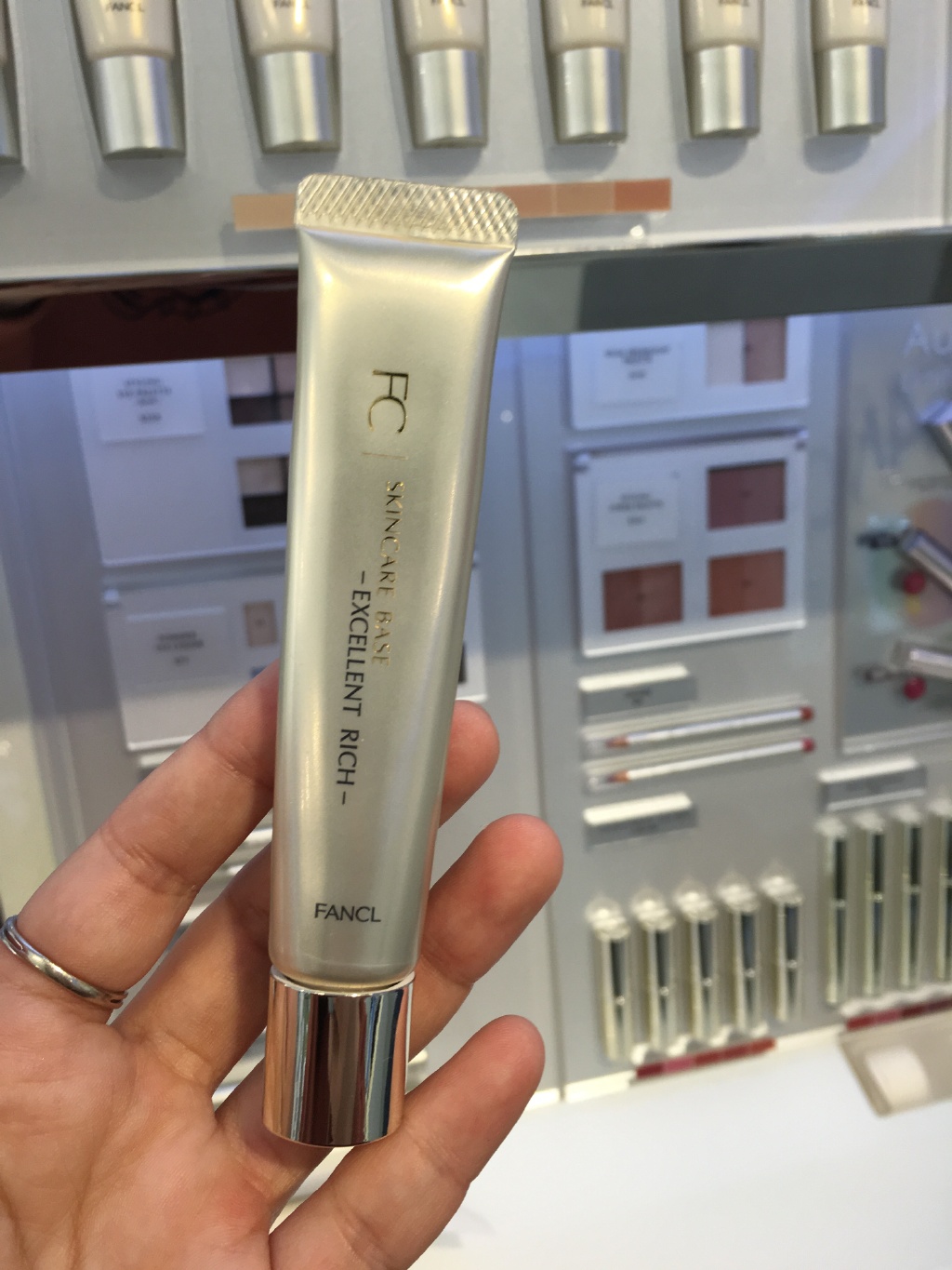 直接当底妆的自然色隔离推荐,黄黑皮底妆隔离