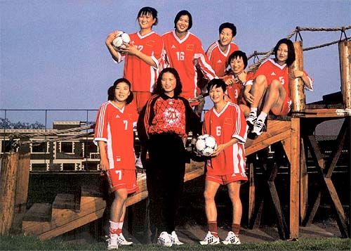 当年赛场上的铿锵玫瑰,2003年铿锵玫瑰