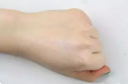 粉底太干了咋办,粉底高级感干皮