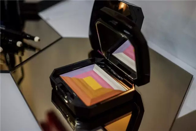 资生堂20周年礼盒,资生堂10周年粉饼