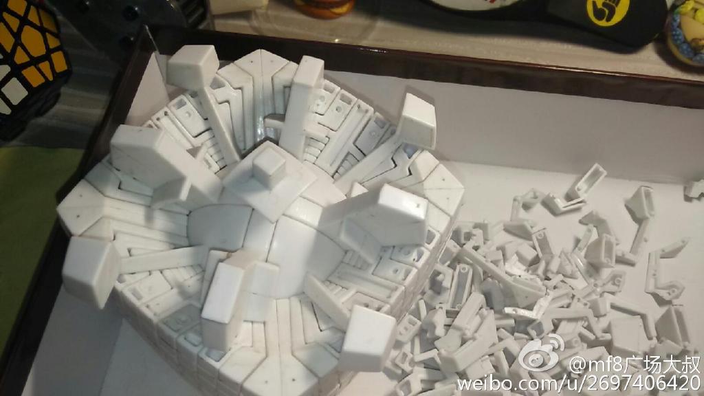 怎么用三阶魔方拼春节快乐,100个三阶魔方拼新年快乐