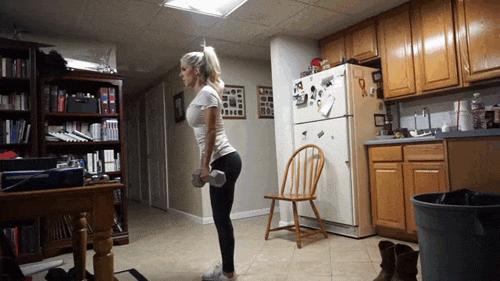 怎样的锻炼动作使臀部有型,如何锻炼让腹部和臀部更有型