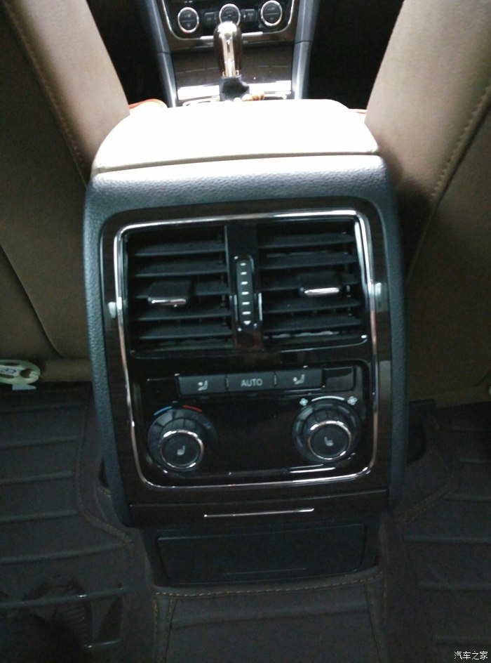 15款帕萨特至尊版驾驶感受,80后试驾特斯拉