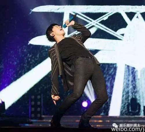 张杰大张伟综艺节目是什么,张杰下腰唱高音