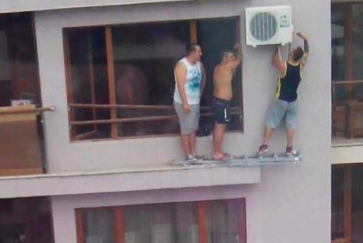 这位姐姐你真丑日语,这位姐姐你说的太对啦