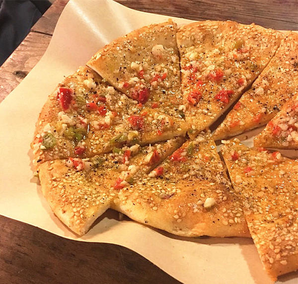 半张毛爷爷就能装逼的小馆子，让你剁手不吃土！