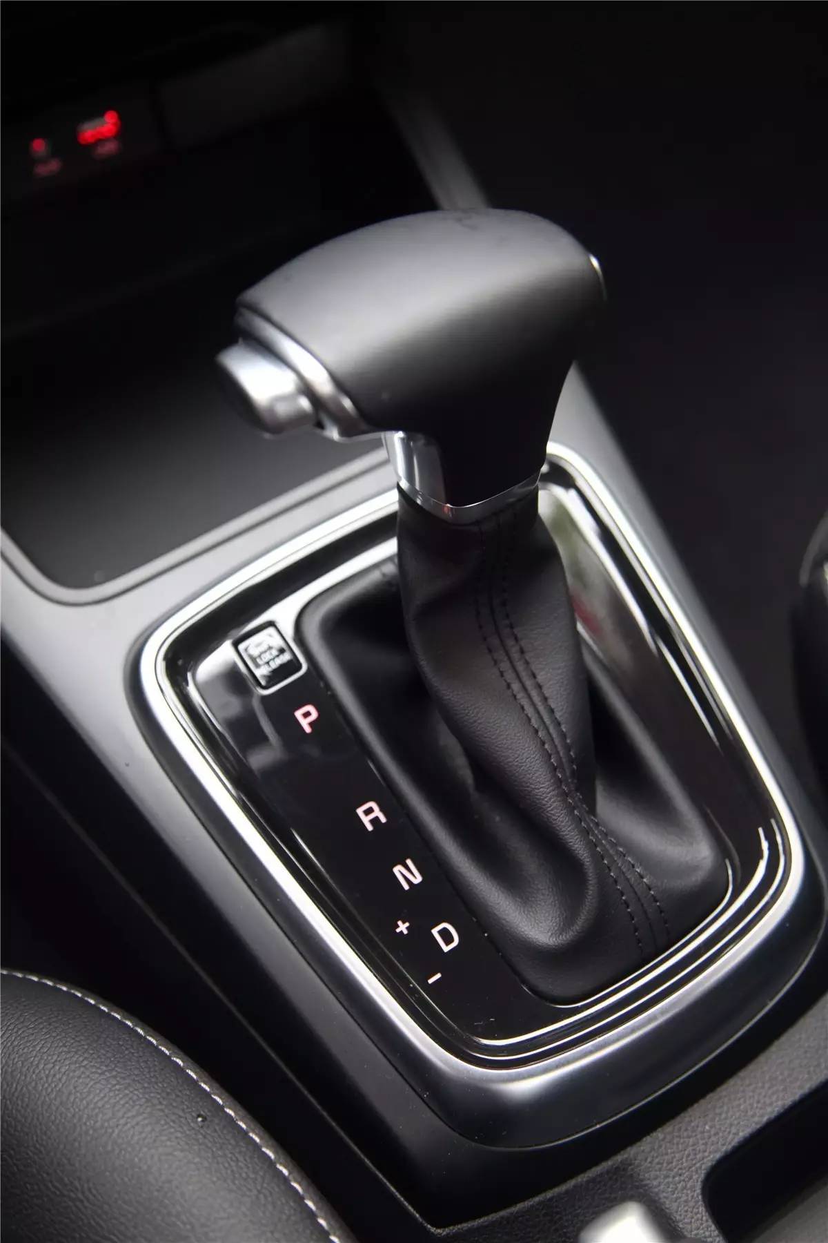 璧蜂簹k2璇勬祴100绫宠窇鍑犵,闄堥渿娴嬭瘎璧蜂簹k2