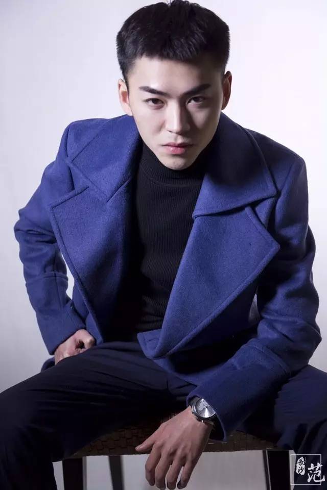 任性!长沙这个95后小鲜肉明明可拼颜值,他却偏创业做服装私定